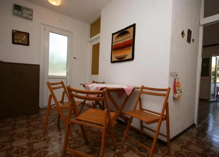 Apartments By The Sea Mandre, Pag - 6515 Kolan