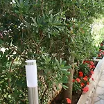 Апартаменты By The Sea Mandre, Pag - 6515 Колан